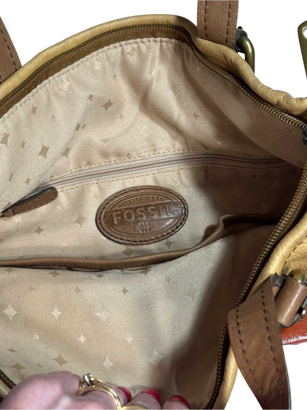 Fossil Explorer Multicolor Leather & Suede Foldover Bag - Picture 13 of 14